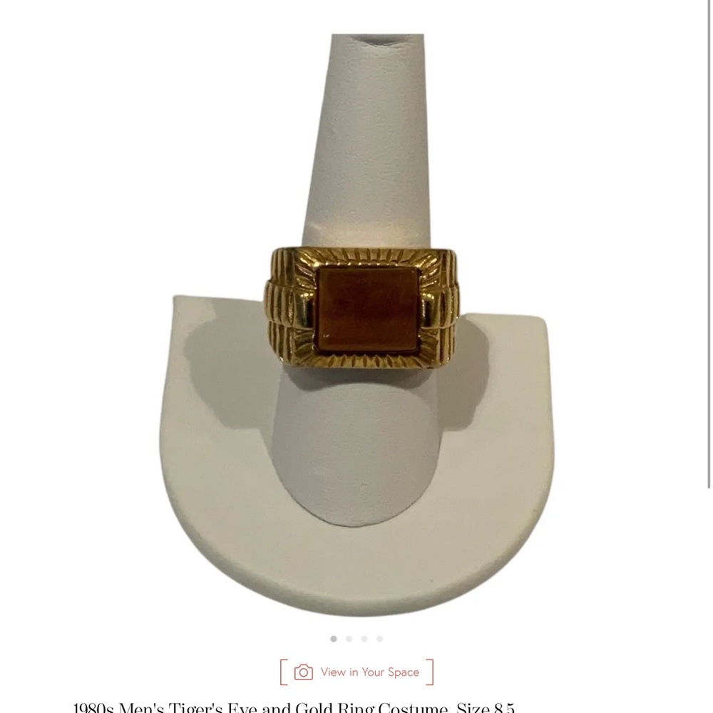 Gold Ring with Brown Stone
